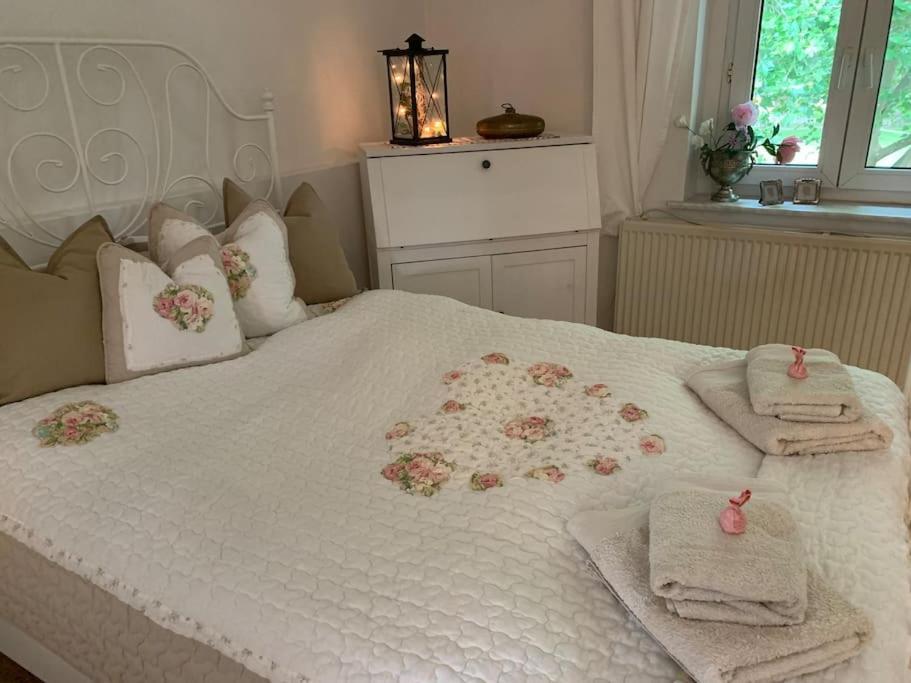 100 Qm Ferienwohnung Am Heiligen Brunnen Quedlinburg Eksteriør bilde